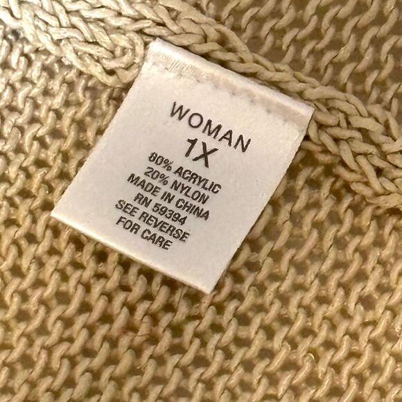 Roz & Ali 1X cropped open cardigan in neutral oatmeal color short sleeve - Picture 12 of 14